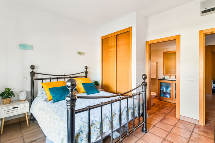 Image No.15-2 Bed Apartment for sale