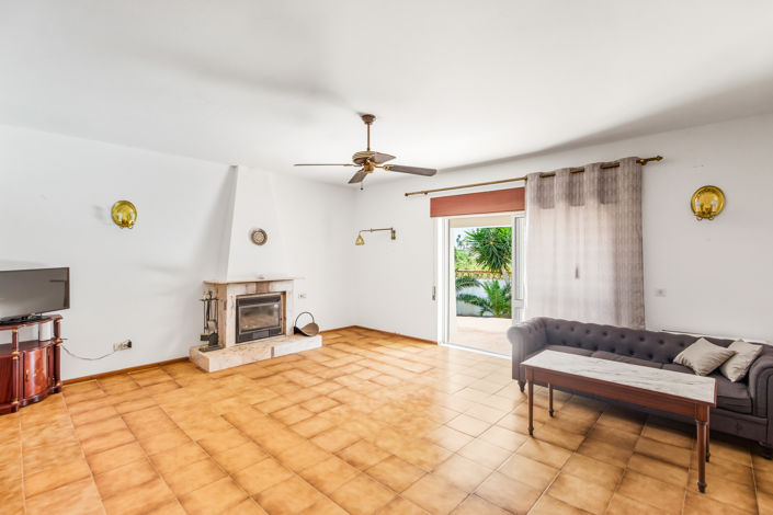 Image No.4-Villa de 4 chambres à vendre à Lagos