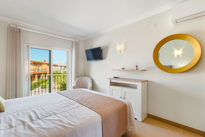 Image No.30-2 Bed Apartment for sale