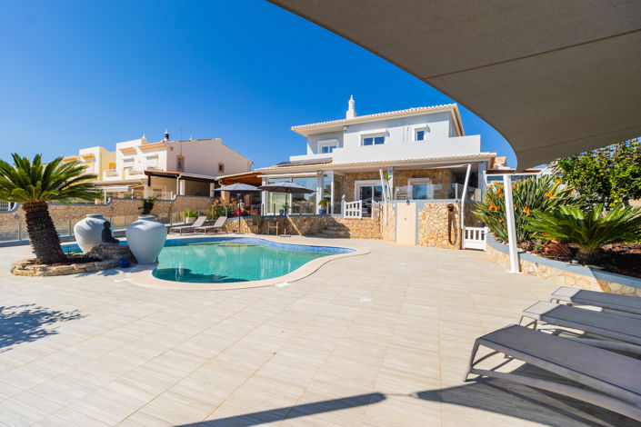 Image No.80-4 Bed Villa for sale