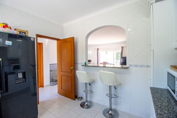 Image No.17-3 Bed Townhouse for sale