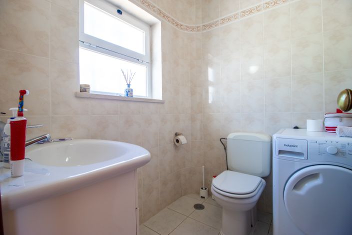 Image No.32-3 Bed Townhouse for sale