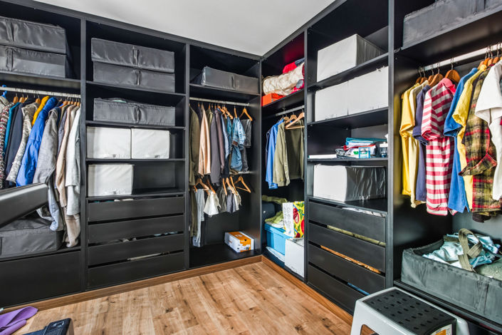 Image No.20-3 Bed Village House for sale