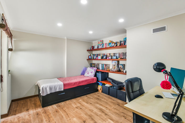 Image No.26-3 Bed Village House for sale