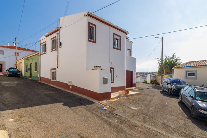 Image No.34-3 Bed Village House for sale