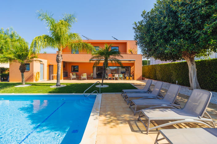 Image No.43-3 Bed Villa for sale