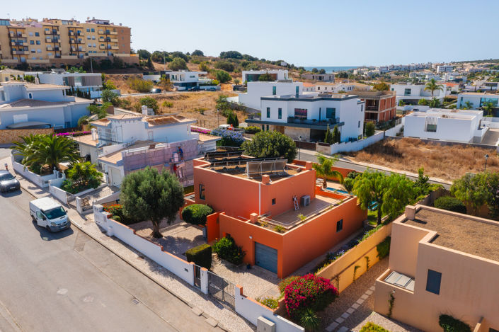 Image No.73-3 Bed Villa for sale