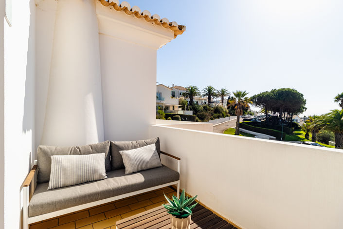 Image No.33-3 Bed Townhouse for sale