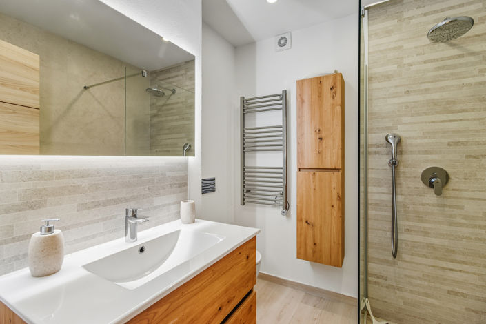 Image No.44-3 Bed Townhouse for sale