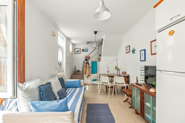 Image No.7-2 Bed Townhouse for sale