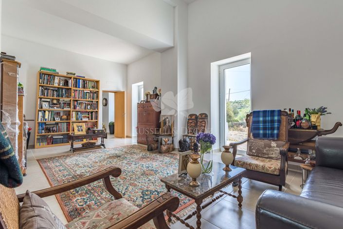 Image No.13-3 Bed Farmhouse for sale