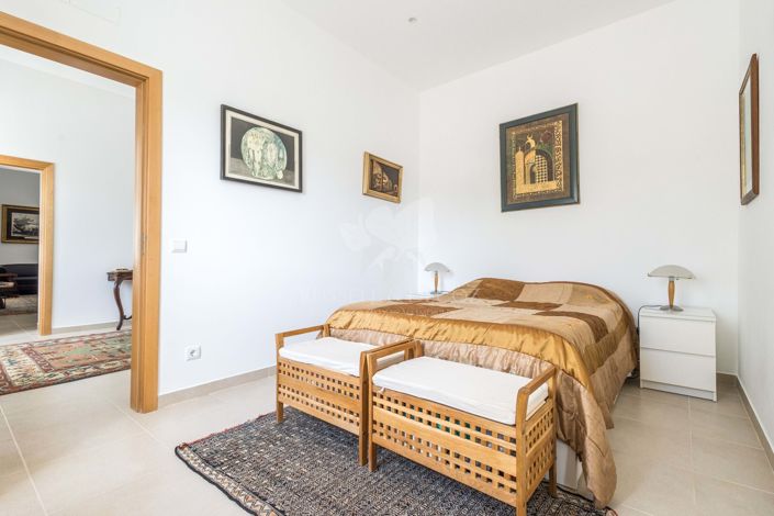 Image No.8-3 Bed Farmhouse for sale