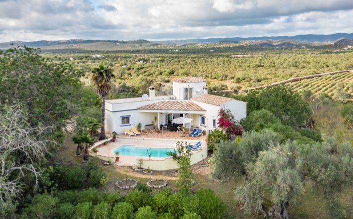 Image No.1-3 Bed Villa for sale
