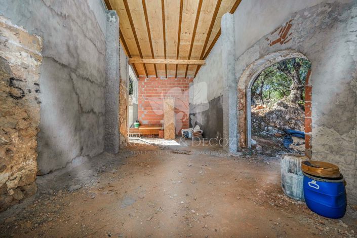 Image No.3-3 Bed Farmhouse for sale