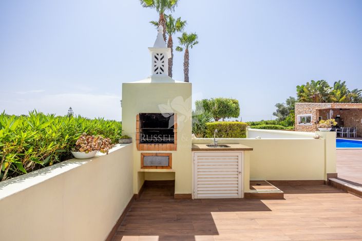 Image No.42-4 Bed Villa for sale