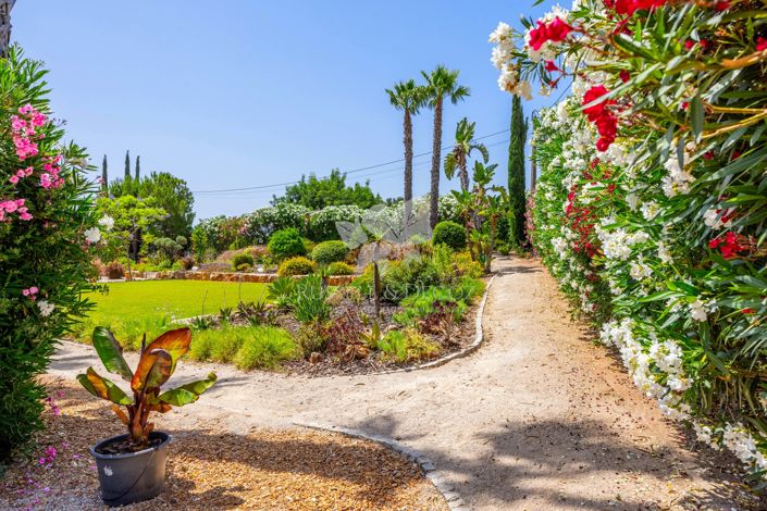 Image No.48-4 Bed Villa for sale