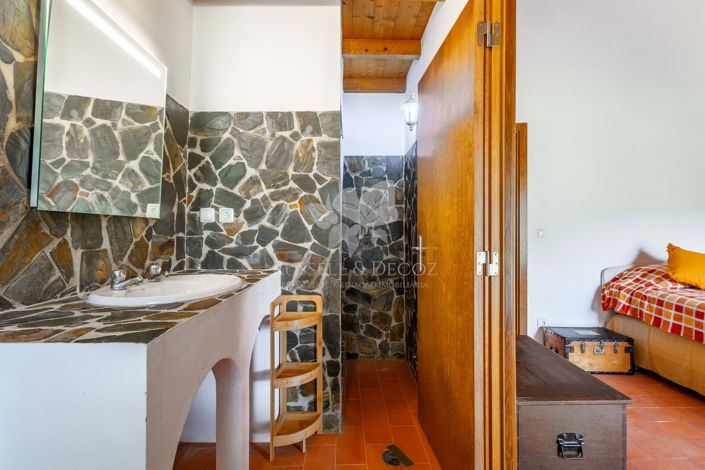 Image No.15-3 Bed Villa for sale