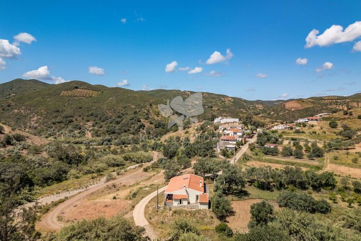 Image No.2-3 Bed Villa for sale