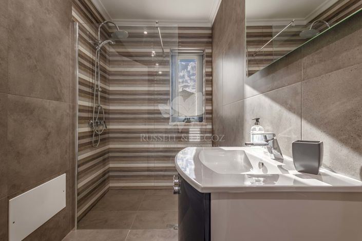 Image No.16-4 Bed Villa for sale