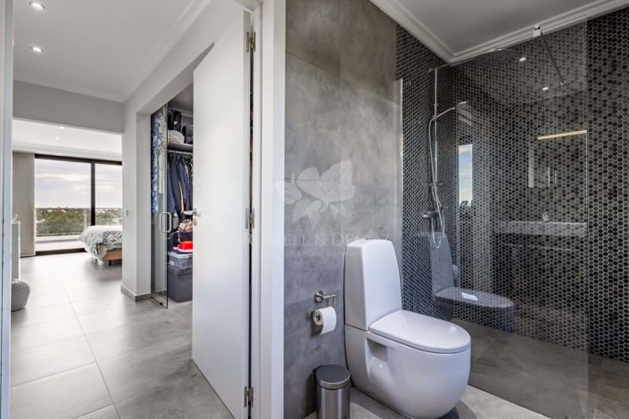 Image No.23-4 Bed Villa for sale