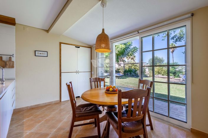 Image No.8-3 Bed Villa for sale