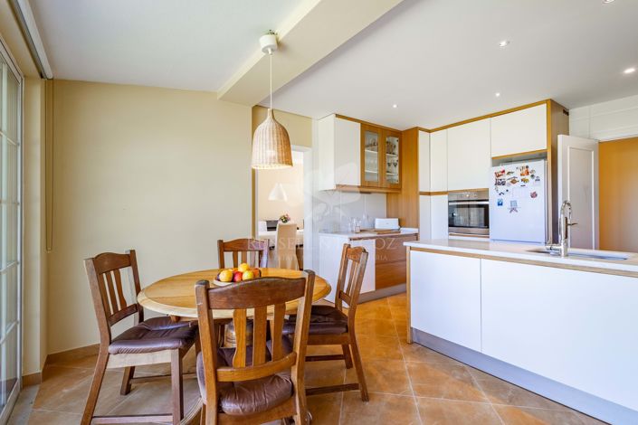 Image No.9-3 Bed Villa for sale