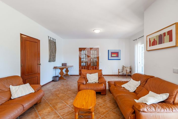 Image No.11-3 Bed Villa for sale