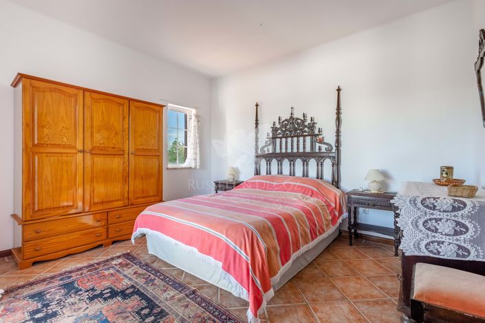 Image No.17-3 Bed Villa for sale