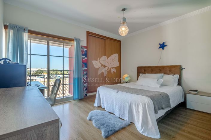 Image No.15-5 Bed Villa for sale