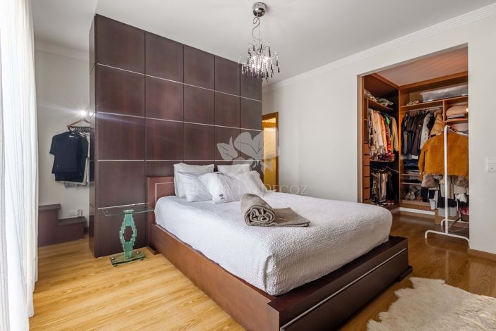 Image No.21-5 Bed Villa for sale