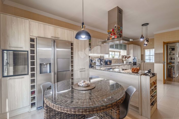 Image No.4-5 Bed Villa for sale