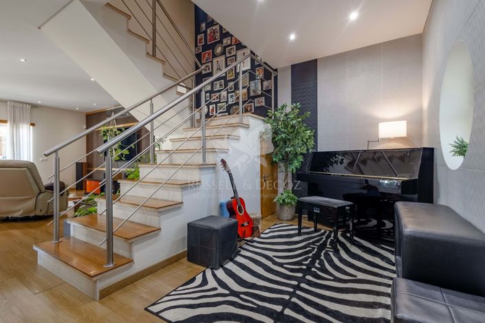 Image No.8-5 Bed Villa for sale