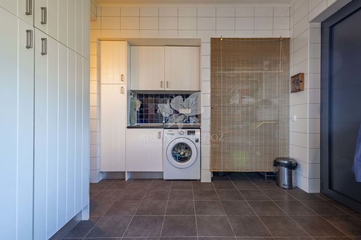 Image No.10-4 Bed Villa for sale