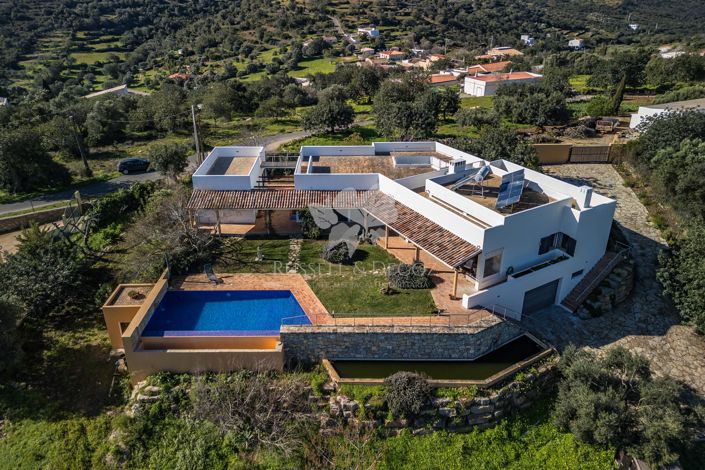 Image No.3-4 Bed Villa for sale