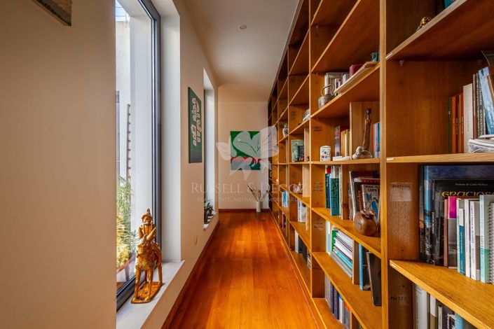 Image No.20-4 Bed Villa for sale