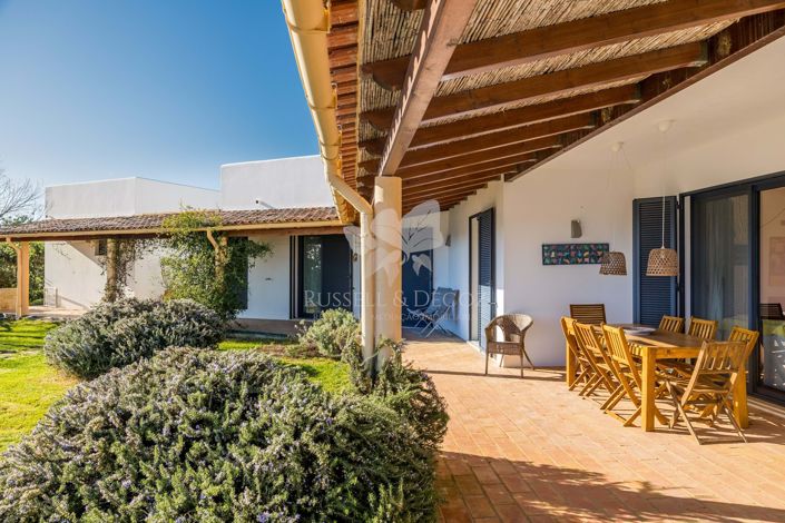 Image No.30-4 Bed Villa for sale