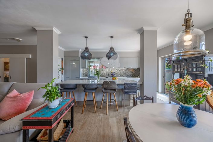 Image No.12-4 Bed Villa for sale