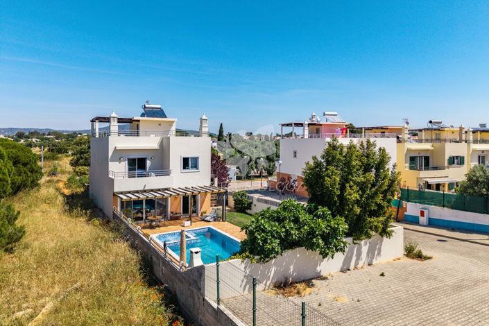 Image No.29-4 Bed Villa for sale