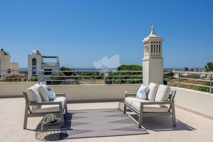 Image No.31-4 Bed Villa for sale