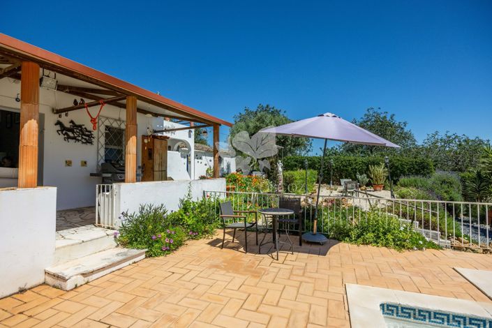 Image No.4-3 Bed Farmhouse for sale