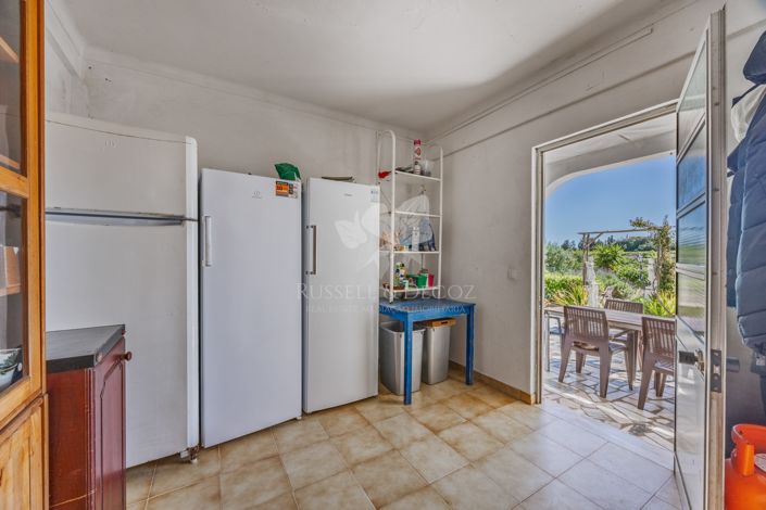 Image No.6-3 Bed Farmhouse for sale