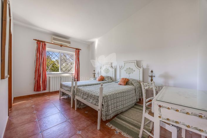 Image No.20-3 Bed Villa for sale