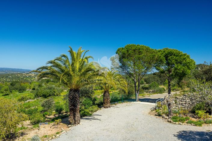 Image No.25-3 Bed Villa for sale