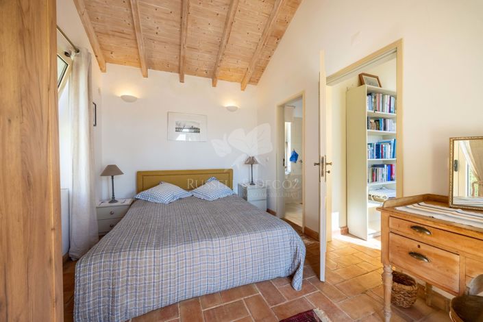 Image No.18-2 Bed Villa for sale