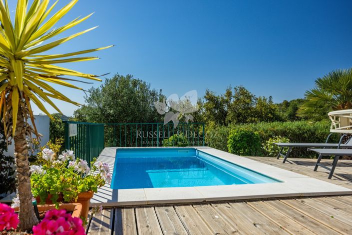 Image No.4-2 Bed Villa for sale