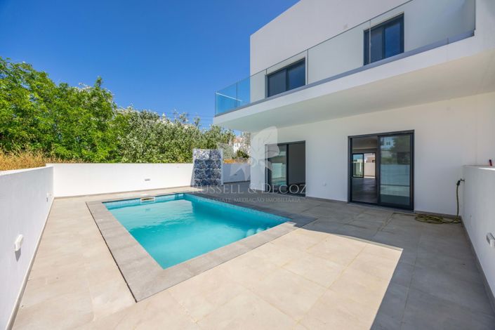 Image No.20-3 Bed Villa for sale