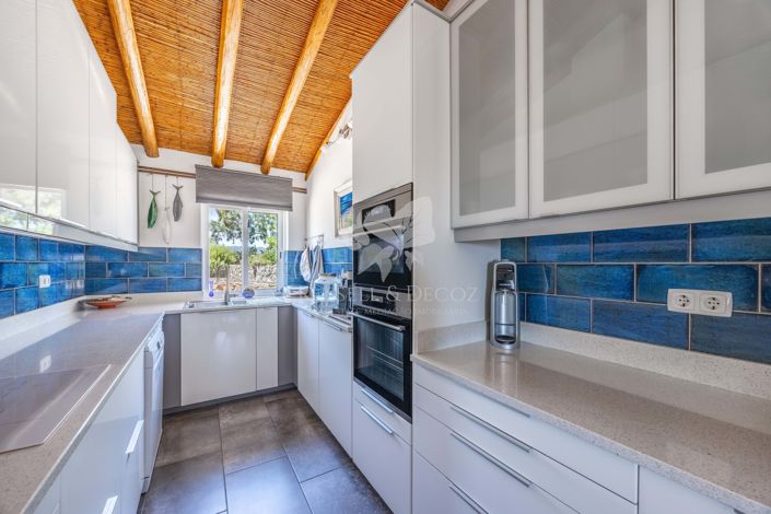 Image No.10-2 Bed Villa for sale