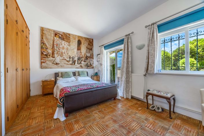 Image No.13-2 Bed Villa for sale