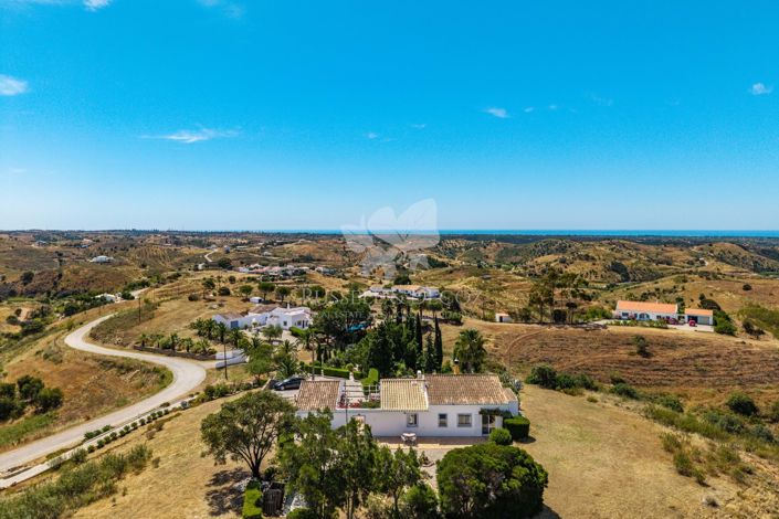 Image No.4-2 Bed Villa for sale