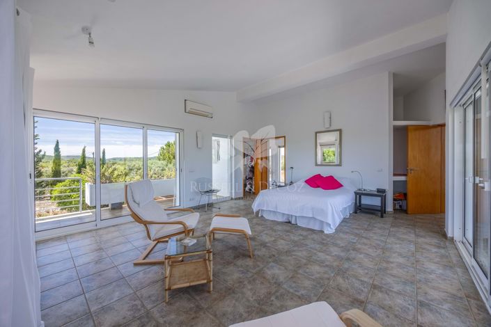 Image No.20-3 Bed Villa for sale